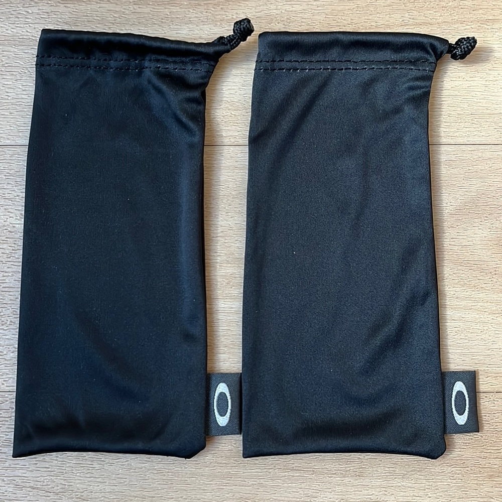 Oakley Microbags - Small (x2)